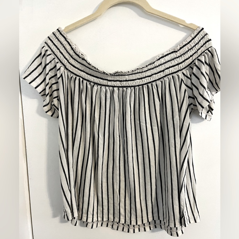 American Eagle Off The Shoulder Shirt